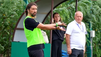Dan Alexa ia doi fundași de la CS Tunari la noua sa echipă, Poli Timișoara: ”Îi cunosc bine, unul vine după o accidentare.” EXCLUSIV