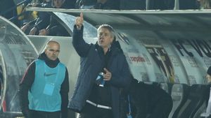 "Dedicație" pentru Gigi. Omul care l-a dat afară din vestiar pe Becali a explicat secretul remizei cu FCSB. "Asta mă bucură foarte mult!"