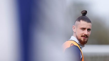 Asalt total pentru starul naționalei României! Planul din New Jersey pentru transferul lui Radu Drăgușin: Fabio Paratici intră în scenă