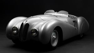 FOTO **Un model BMW 328 Mille Miglia din 1937 va fi scos la licitație! Voi cât ați oferi?