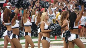 FOTO Cât poate câștiga o majoretă din SUA!