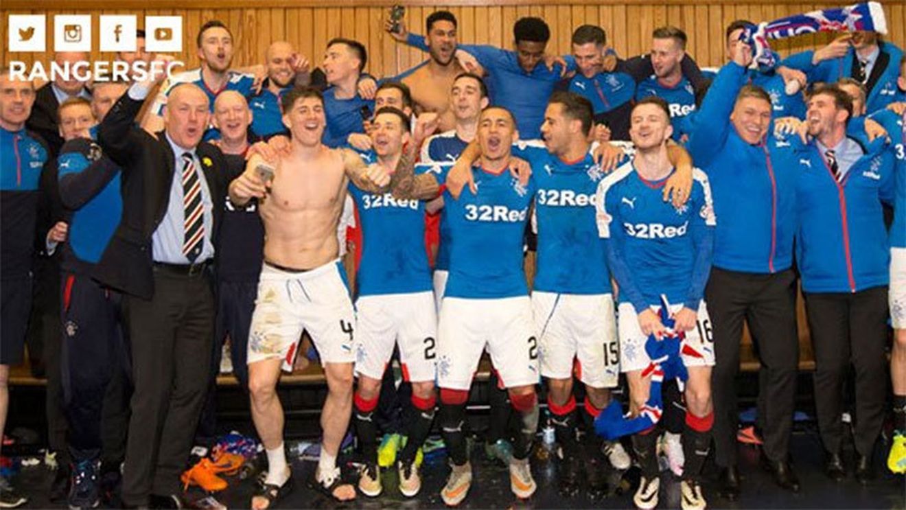 Glasgow Rangers va juca din nou în prima ligă din Scoția, după patru ani de absență