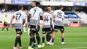 U Cluj - Farul Constanța 2-1, în etapa 1 din Superliga. Ioan Sabău este învins de echipa pe care a pregătit-o în sezonul trecut