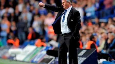 Hiddink: "Îmi lipsește să antrenez în Anglia!"