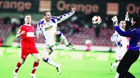 Poli e invincibilă în Liga 1, Iancu vrea mai mult:** "Gata cu egalurile!"