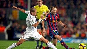 "Mi-e scârbă de Real Madrid!"** Vezi ce crede o fostă glorie a Barcei despre Jose Mourinho!