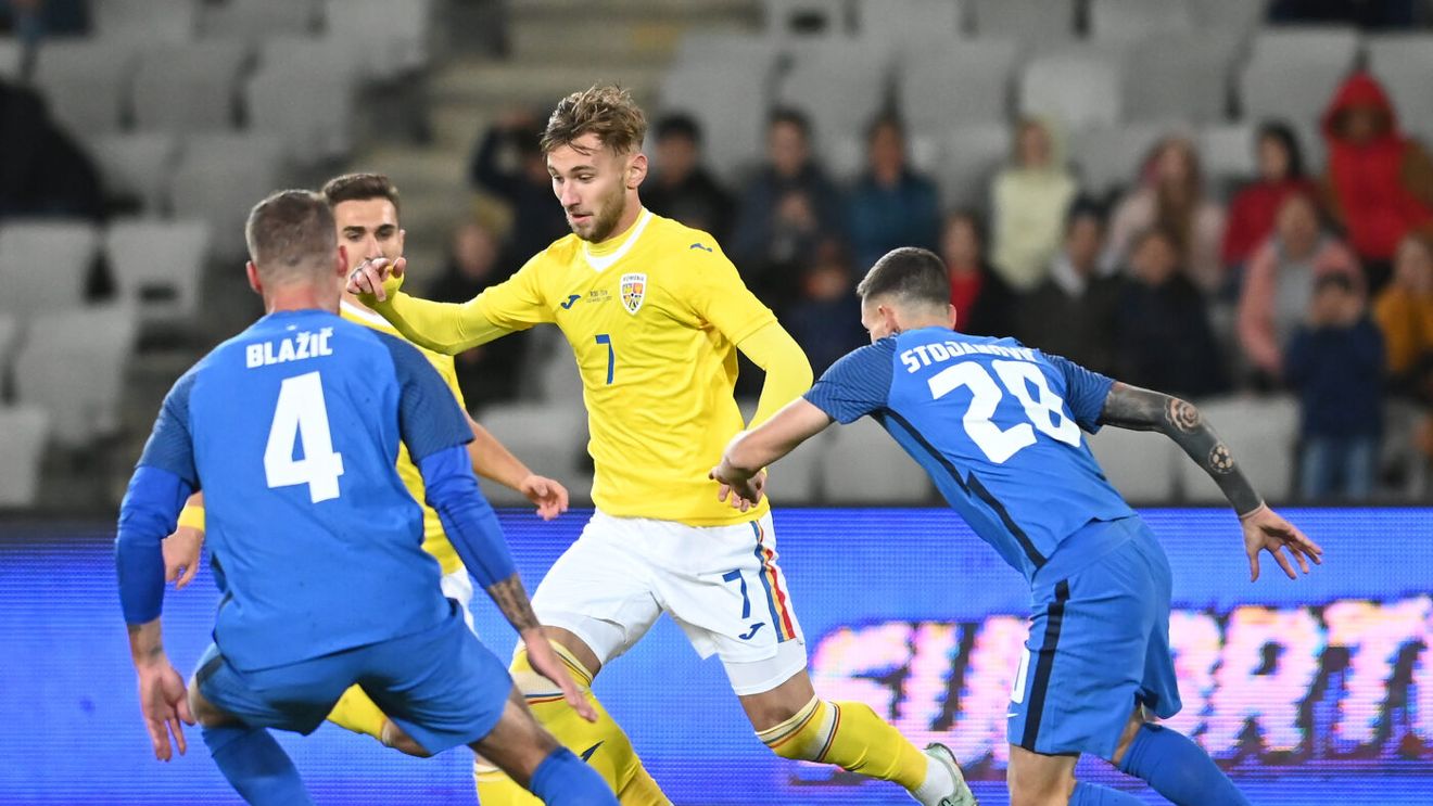 Denis Drăguș, gol formidabil împotriva Sloveniei! „Noul Dobrin”, prima reușită la echipa națională, cu un șut demn de porecla pe care i-a dat-o Gică Hagi! | VIDEO