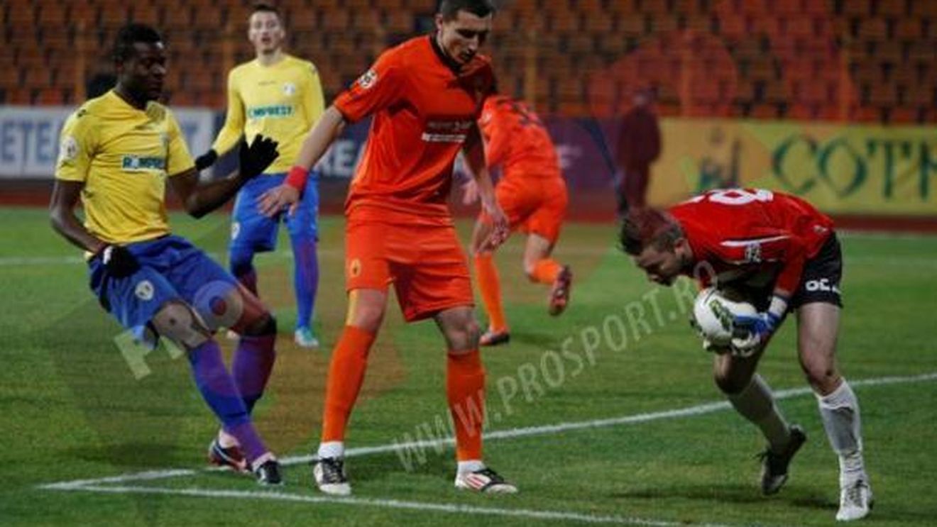 "Lupii", la patru pași de podium!** Contra critică arbitrajul și anunță un retur de foc: "Avem speranțe că vom fi mai sus! Petrolul va deveni o echipă greu de bătut"