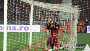 Rivalele CFR-ului au început să-și pună semne de întrebare!** Patru faze dubioase, în urma cărora s-au marcat tot atâtea goluri