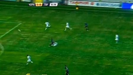 VIDEO Autogolul care va anula orice folha seca a lui Messi sau Ronaldo!** Antrenorul a turbat: "Bă, ești cretin?" Lucescu îl vrea și el în teren