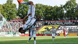 Totul despre adversara Universităţii Craiova, Rapid Viena, echipa la care a jucat Andrei Ivan. „Alb-verzii" au eliminat Petrolul în drumul spre finala cu PSG