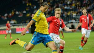 Hattrick pentru Ibrahimovic! VIDEO Suedezii au reușit golul serii în Europa