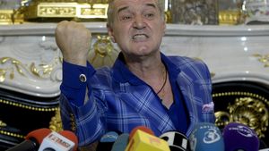 Becali, ferm în privința lui Budescu! Decizia luată după scandalul cu Dică. Finanțatorul a vorbit despre "puținul respect care a mai rămas" 