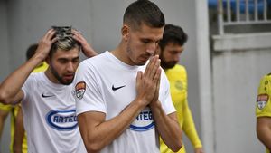 INCREDIBIL! Încă un club de fotbal românesc a intrat în insolvență, deși abia s-a întors dintr-un cantonament efectuat în Turcia, iar antrenorul vorbea de promovare