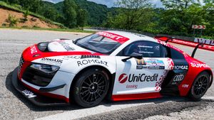 Mihai Leu își prezintă săptămâna viitoare noul bolid cu care va concura în 2024