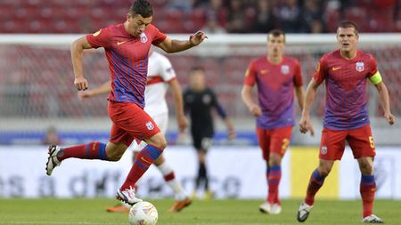 Popa și Prepeliță l-au scos din sărite pe Reghe!** Antrenorul a izbucnit în min. 11, când cei 2 au venit la margine! Ce s-a întâmplat