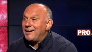 S-a luat decizia care o poate salva pe Dinamo de la retrogradare. Florin Prunea e sigur că șansele „câinilor” cu UTA Arad au crescut enorm