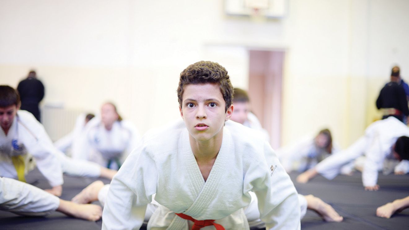 TIMP LIBER | Cu doar 100 de lei, "cei slabi vor deveni puternici, cei timizi vor deveni curajoși"