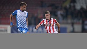 EXCLUSIV | Ipoteză incredibilă despre scandalul "Piatra Neamț": "Antrenorii și staff-ul erau în altă cameră și beau! Vă dau și orele". Petrecăreții, apărați: "Nedelcearu e de cinci milioane de euro. Filip e de două-trei milioane, dacă pleacă afară"