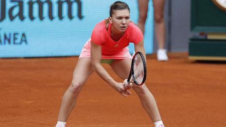 Ca la o plimbare prin parcul Roland Garros! Simona Halep s-a calificat în două seturi în turul 2, după 7-5, 6-4 cu Evgenia Rodina. Croata Mirjana Lucic-Baroni, următoarea adversară