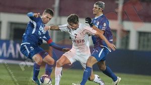 "Riscurile meseriei." FOTO | Cum arată genunchiul lui Adrian Rusu după ce și-a rupt ligamentele încrucișate și s-a operat