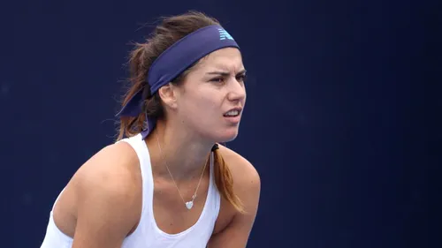 Sorana Cîrstea a salvat trei mingi de meci în fața unei sportive din afara Top 100 în calificările de la Beijing. Înfrângerile se adună pentru Ana Bogdan, iar Monica Niculescu așteaptă