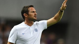 Griezmann, De Jong și Neto au debutat în tricoul blaugrana, dar Barcelona a pierdut în primul amical al verii. Chelsea s-a impus în fața catalanilor 