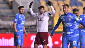 Cristi Săpunaru își atenționează colegii, după remiza cu Chindia: „Să ne fie rușine! Când ai emblema aceasta în piept, trebuie să fii responsabil!”