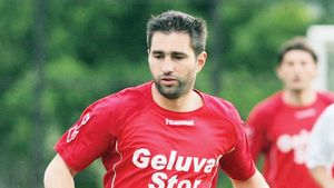 Bunică a devenit „nașul" Stelei