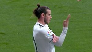 VIDEO | Victorie pentru Real în derby-ul Madridului cu Atletico! Tot stadionul "a luat foc" după ce Gareth Bale a făcut un gest obscen