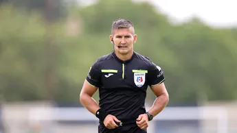 Arbitrul Vladimir Nagy ar fi înjurat un jucător: ”Taci, în m  * mă-tii, că te dau afară!” Declarații incendiare are lui Vasile Neagu, după jocul de la Satu Mare: ”Ne iau totul pentru astfel de javre de oameni… ordinare?!”