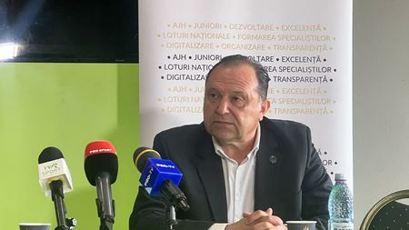 „Ne-au eliminat turcii și pe noi, dar și pe ei”. Ce spune Constantin Din despre regula Under 21 din fotbal care nu există în handbal