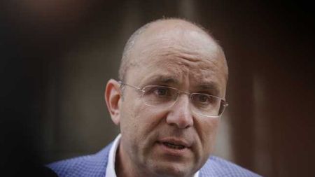 Cozmin Gușă, dezvăluiri despre infectarea în masă de la CFR Cluj: „Manipulare și minciună dovedite”. Cum explică analistul politic