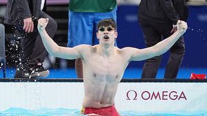 Ce mai face Zhanle Pan, marele rival al lui David Popovici, la 7 luni după ce a doborât recordul mondial la Jocurile Olimpice de la Paris. Chinezii l-au făcut ambasador