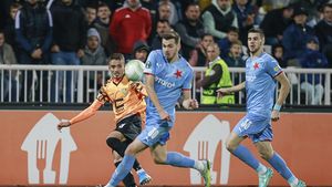 Dan Șucu sparge banca pentru achiziția de titlu a Rapidului! Anunț triumfal din Kosovo: „E cel mai scump transfer din istoria Superligii”