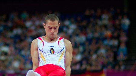 Bățagă a câștigat titlul la individual compus, la Naționalele de gimnastică. Cum a evoluat Drăgulescu 