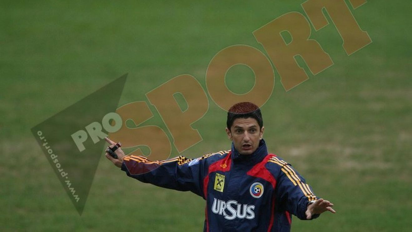 Răzvan Lucescu: "Mutu vrea să rămână alături de băieți"
