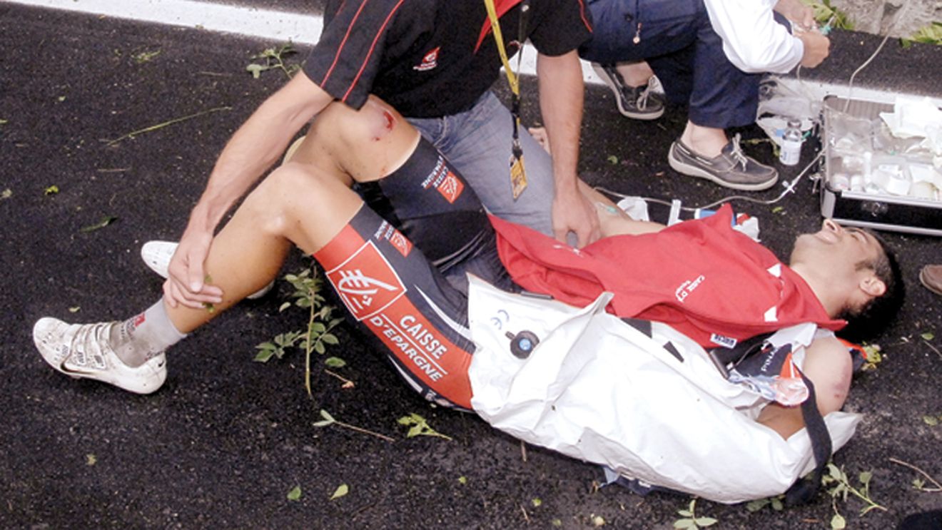 Luxemburghezul Frank Schleck a preluat tricoul galben