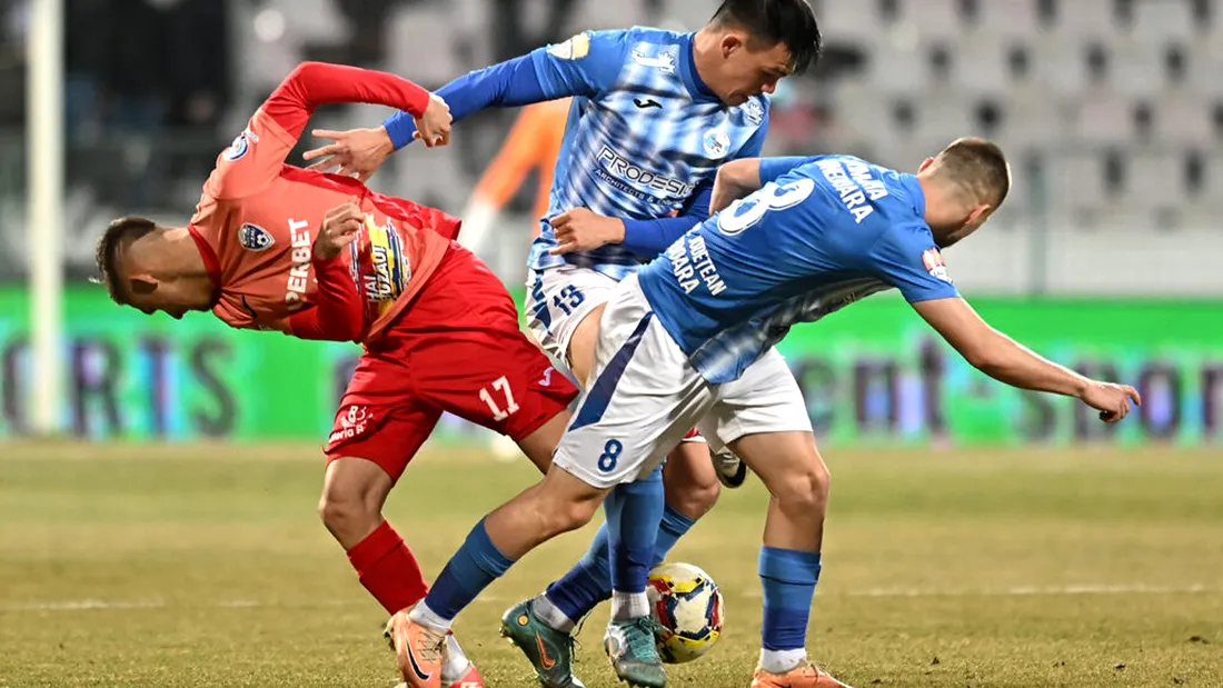 Corvinul începe play-off-ul Ligii 2 cu Gloria Buzău, acasă, în nocturnă, dar este cu gândul mai mult la următorul joc. Florin Maxim: ”E un soi de exerciţiu înaintea meciului de Cupă cu CFR Cluj”