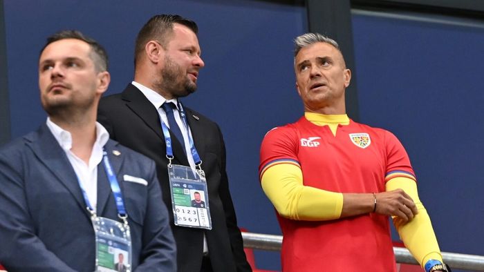 Ce i-a spus Daniel Pancu lui Marius Niculae la pauza meciului România  21 - Spania U21 1-2