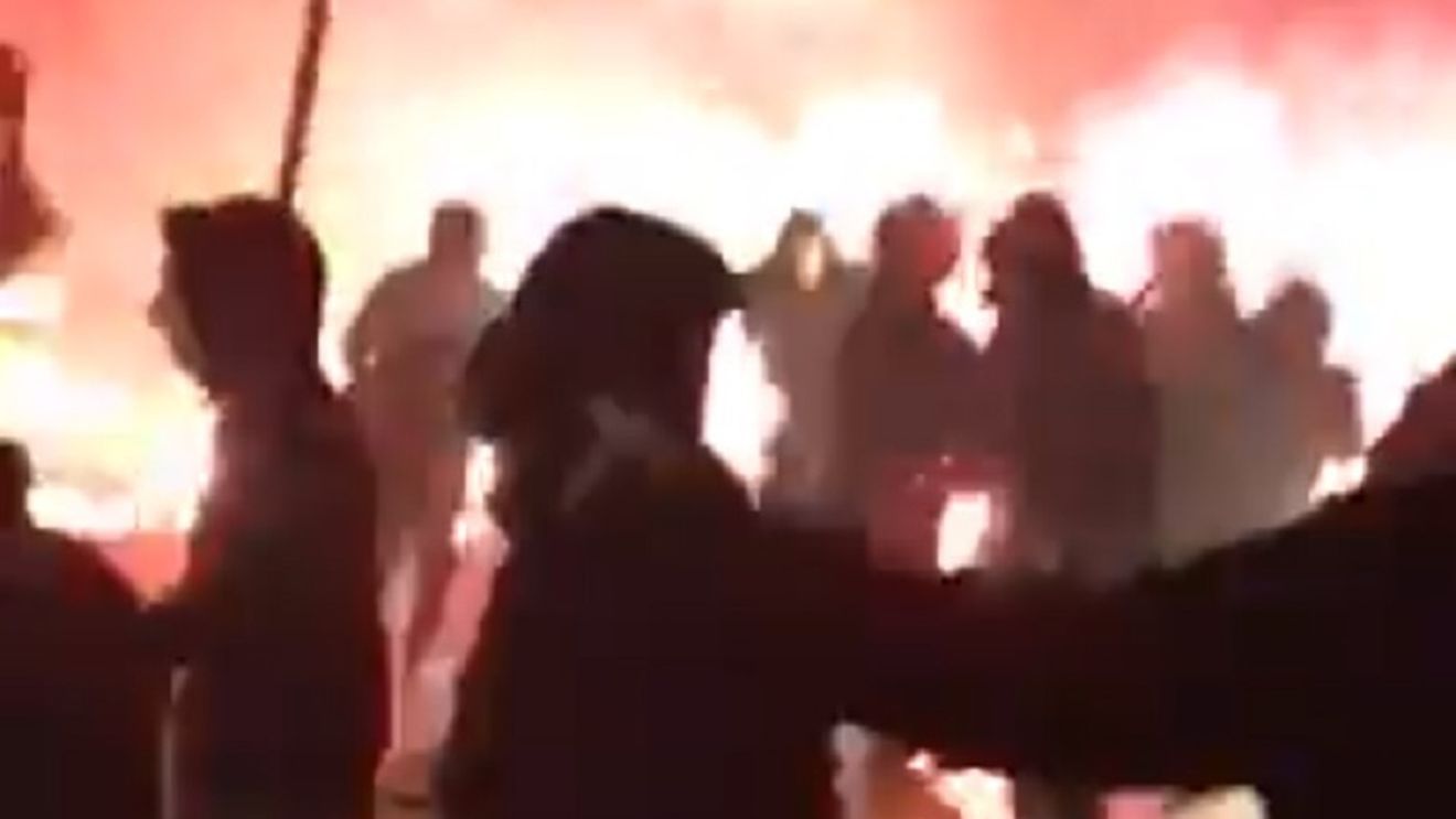 Meci de Ligă sub teroare și o capitală europeană asediată de confruntări violente! VIDEO | Ultrașii au venit în oraș, s-au aliat cu rivalii locali și au transformat străzile în tărâm de război: "E cel mai rușinos moment din istorie!"