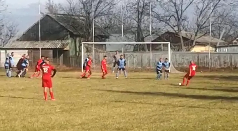 VIDEO | Gol spectaculos marcat de un primar, în Liga a 4-a Botoșani! Vârsta și kilogramele nu îl mai ajută, însă glezna și șutul nu-l trădează