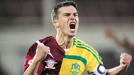 Pancu:** "O să joc cu inima grea!"