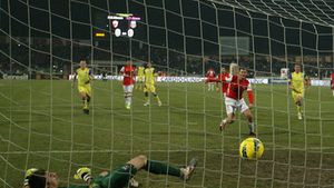 "Nu cred că jucătorii lui Dinamo se vor da la o parte în fața Stelei!** E un joc în care se poate salva un sezon, ar putea să termine cu fruntea sus"