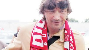 Bonetti dezvăluie de ce a revenit la Dinamo!** Ce spune despre Liga 1 și care e jucătorul propus deja în Serie A