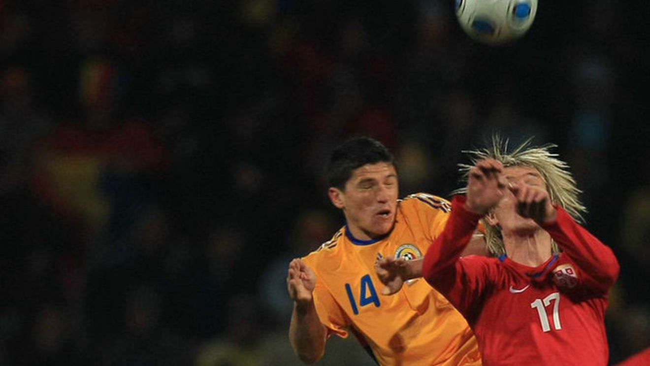 Giovani: "E o diferență clară de valoare între Tănase și Max Nicu, în favoarea primului!"** CE CREZI?