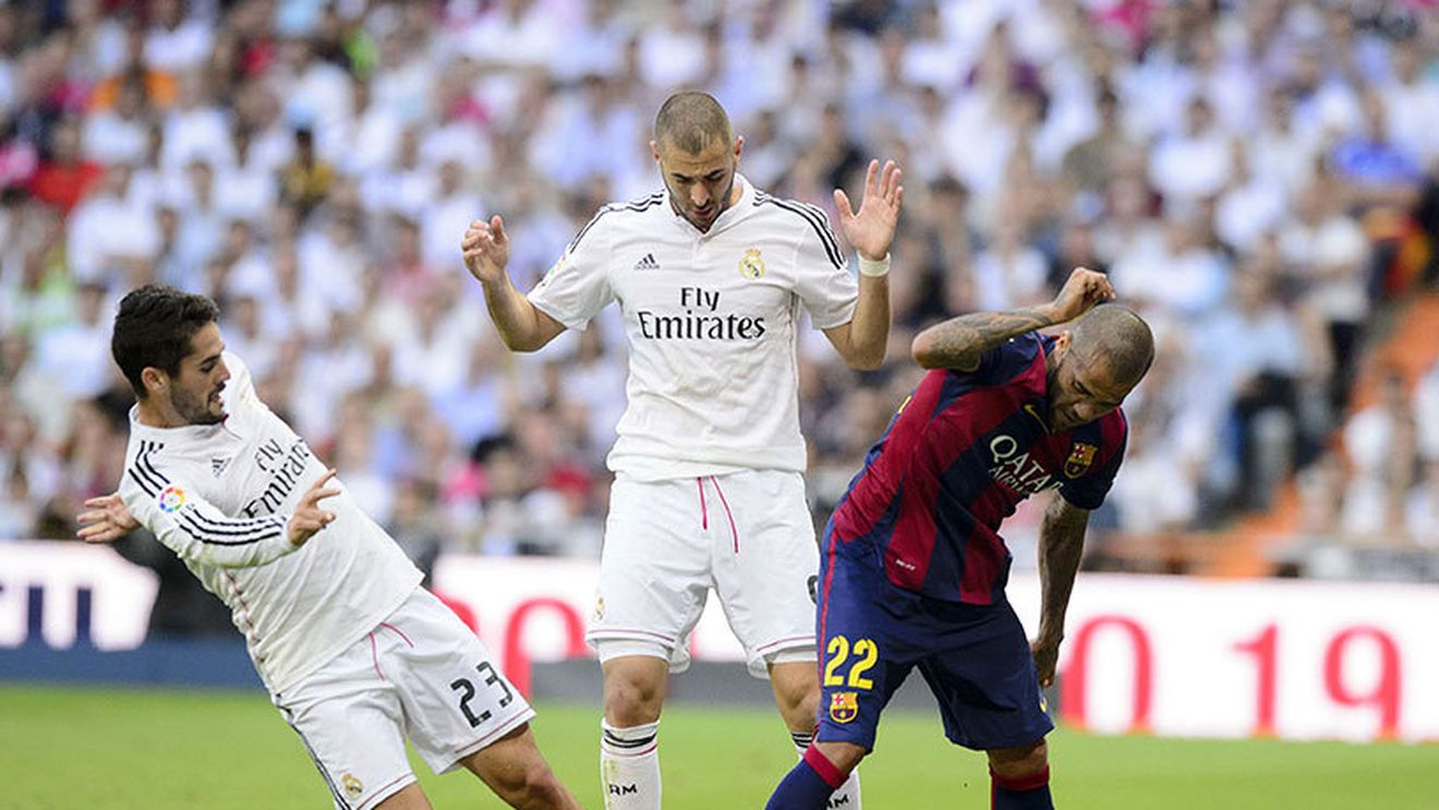 Primul "unsprezece" al jucătorilor care rămân liberi de contract: Dani Alves, Terry, Gerrard sau Drogba, printre vedete