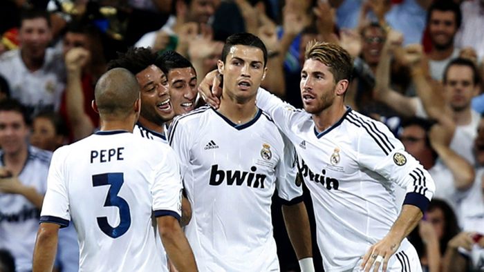 CR7 ar putea fi coleg cu Ibra, iar Mourinho îi caută înlocuitor!** Ce super jucător ar putea veni pe Bernabeu