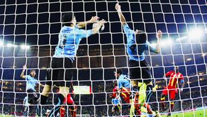 Suarez, erou sau trișor?