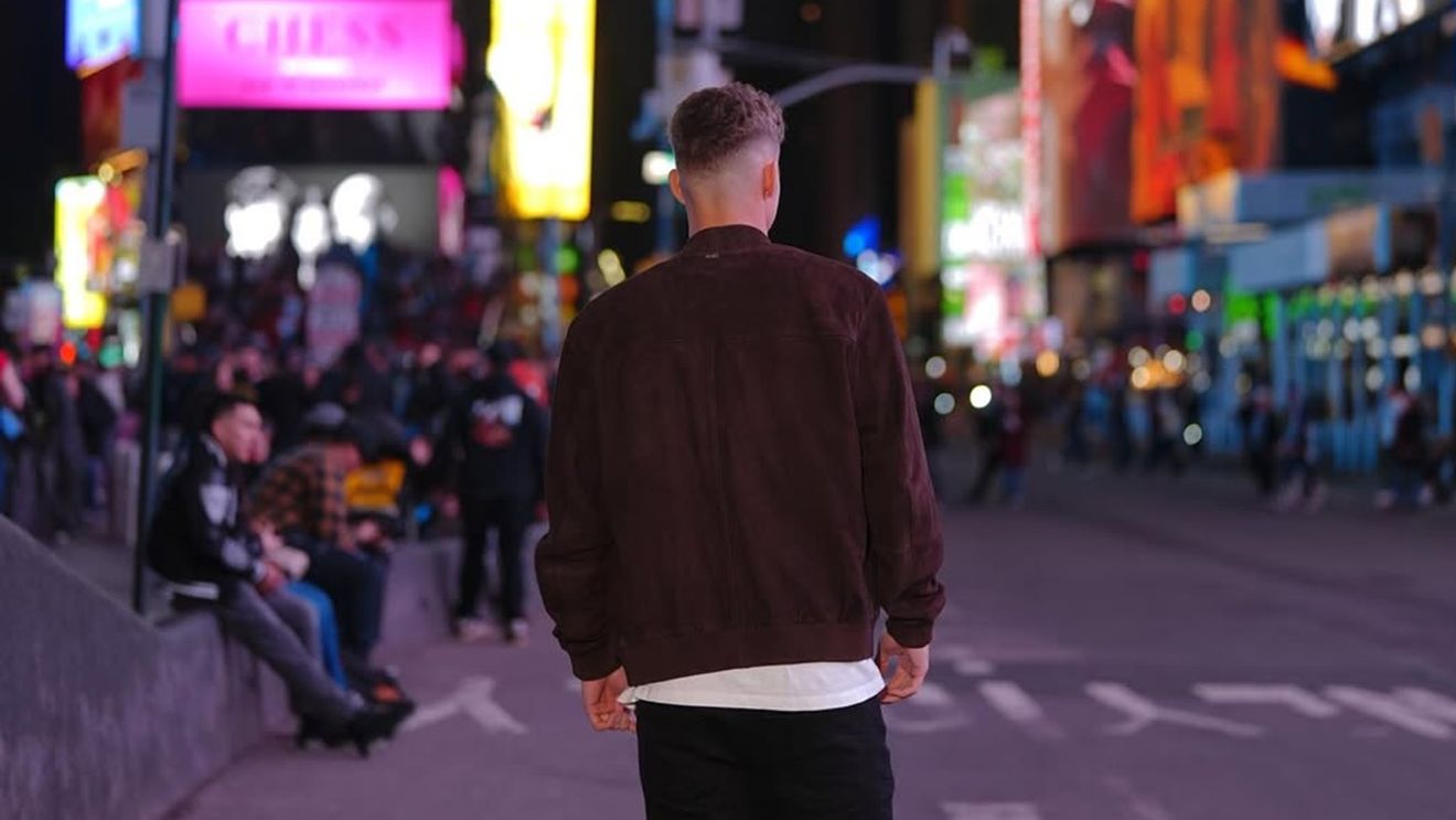 Românul ajuns în SUA pentru un salariu imens a rămas uimit de ce a descoperit în America: „E o altă lume”